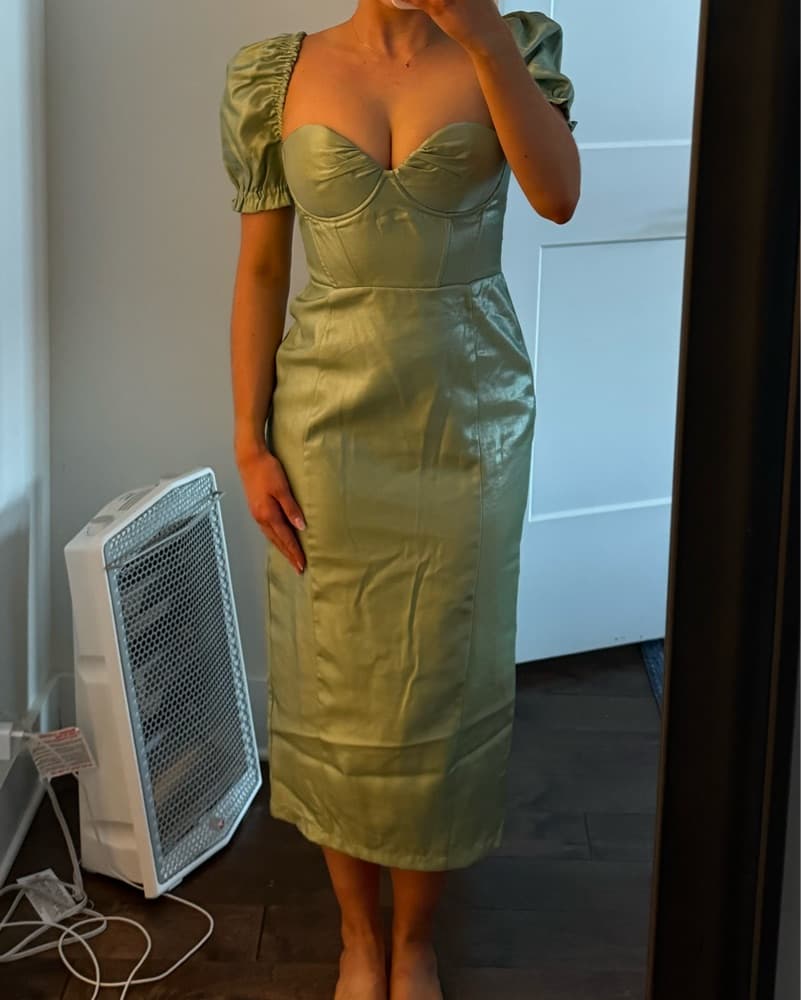 Green Dress - Image 2