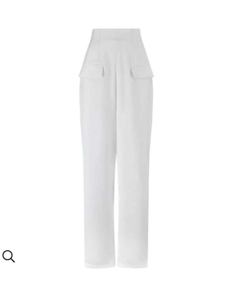 Odd Muse White Set - Image 2