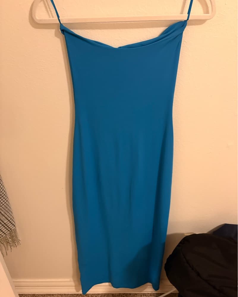 Aritzia  - Image 2