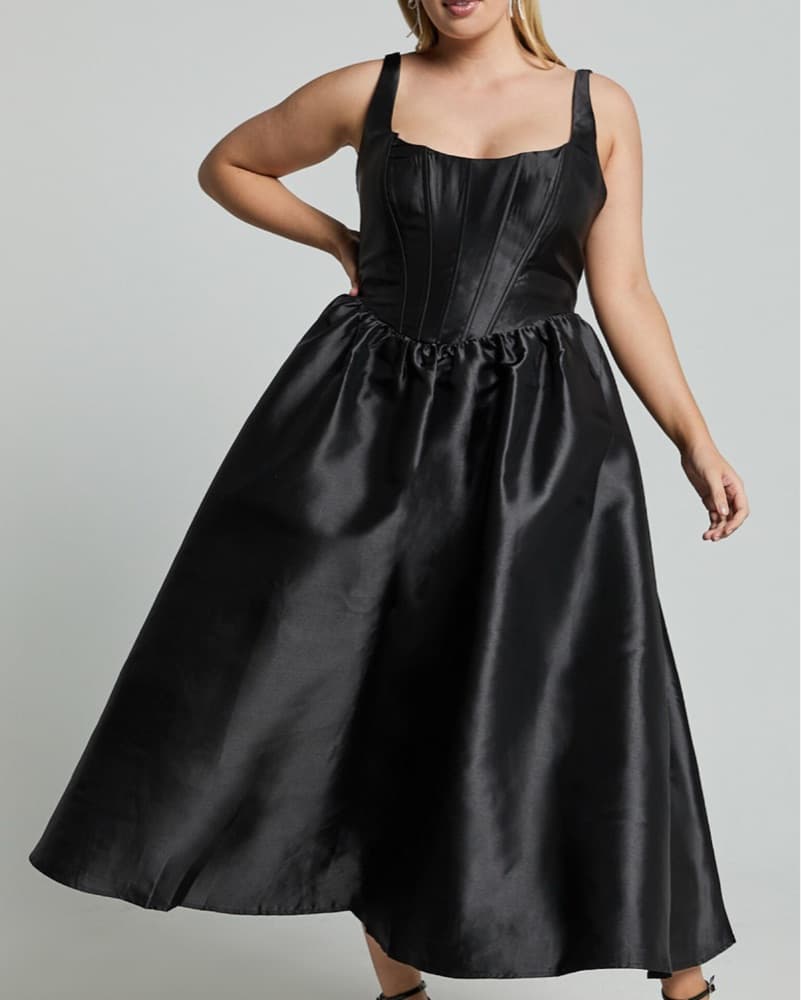 Showpo Courtney Midi Dress - Image 4