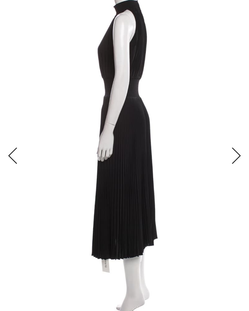 Chic Pleated Maxi Dress - Image 2