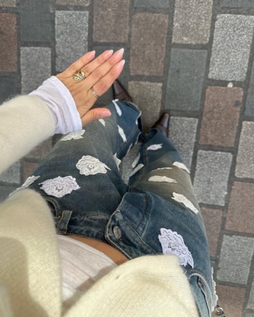 Vaillant Jeans - Image 1