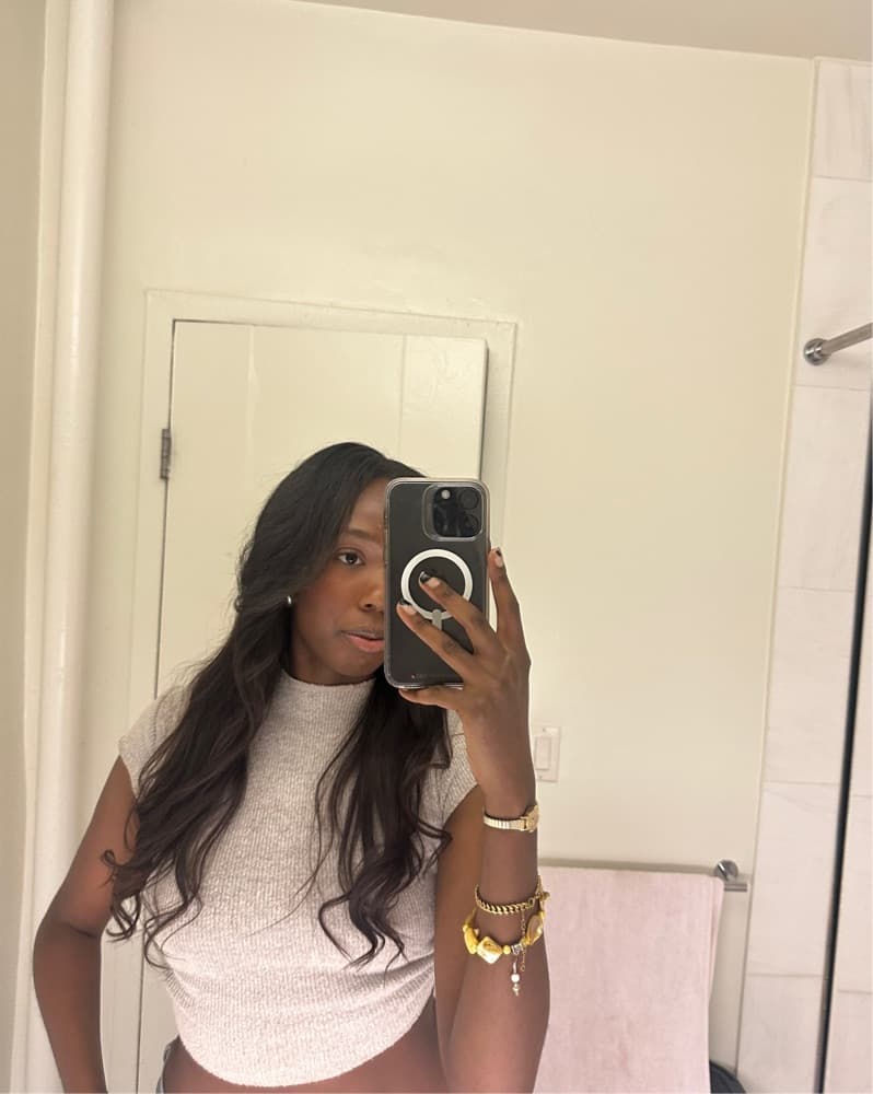 Are You Am I Sarei Backless Sweater Top  - Image 1
