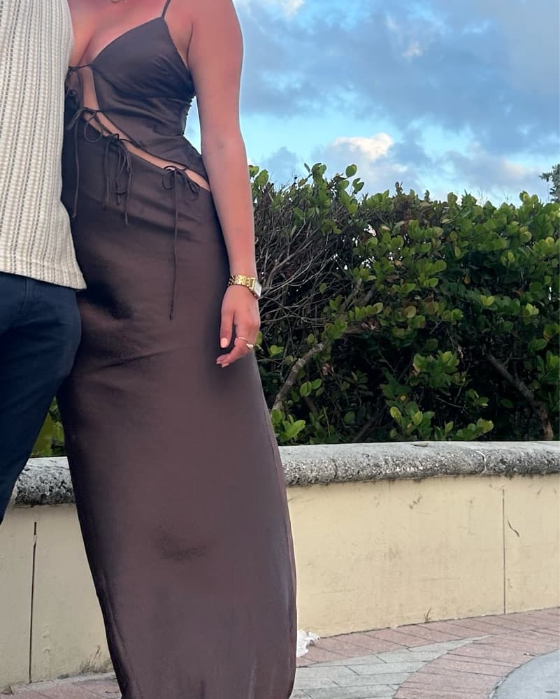 Maxi Bown Cut Out Dress - Image 2