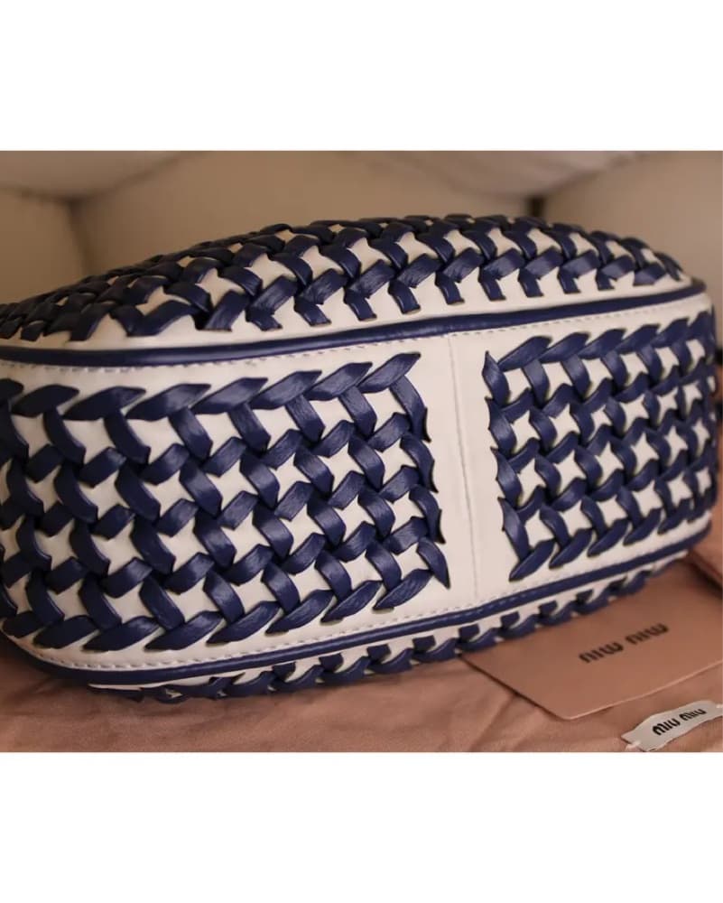 MIU MIU NAVY & WHITE WOVEN SHOULDER BAG  - Image 3