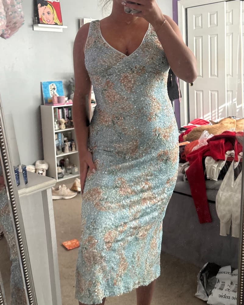 Fun Spring Dress - Image 2