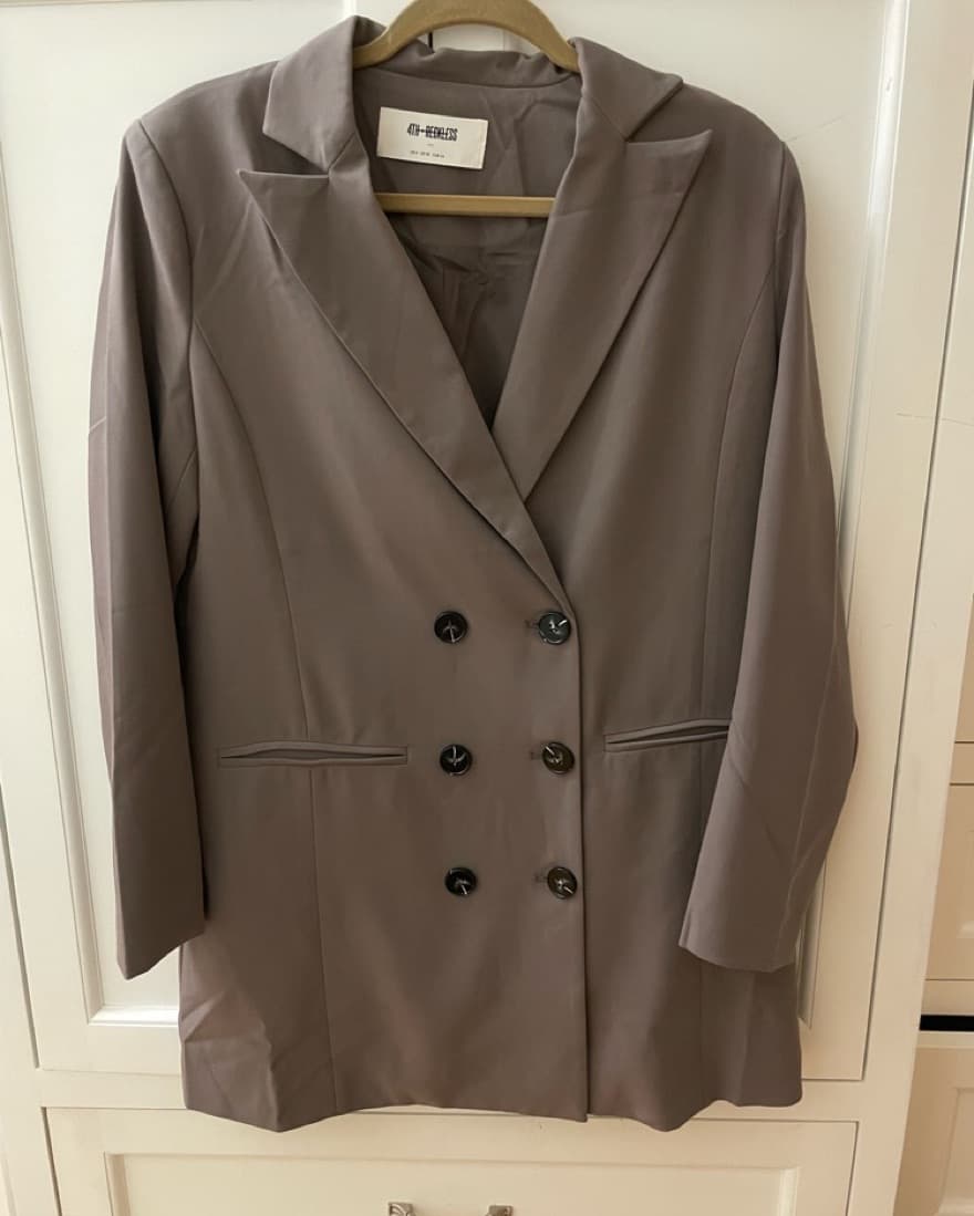 Oversized Blazer Dress - Image 4