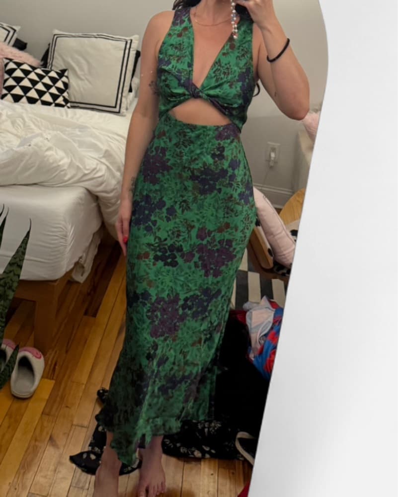 Silk Green Maxi Dress - Image 4