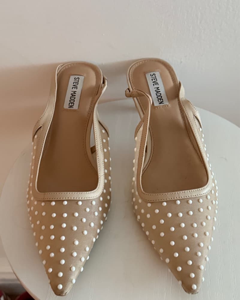 Sophisticated Polka Dot Slingback Heels - Image 1