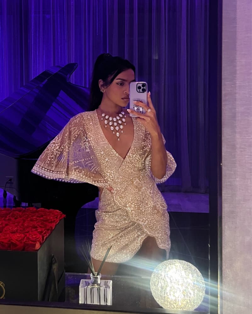 Glamorous Gold Sequin Dress - Image 2