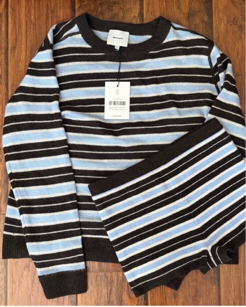 SET Reformation Cashmere Boyfriend Sweater & Effie Shorts | Ice Water Multi Stripe - Image 4