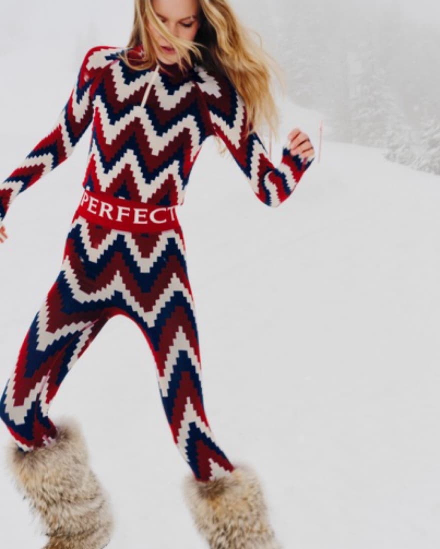 Perfect Moment Chevron Base Layer SET - Image 1