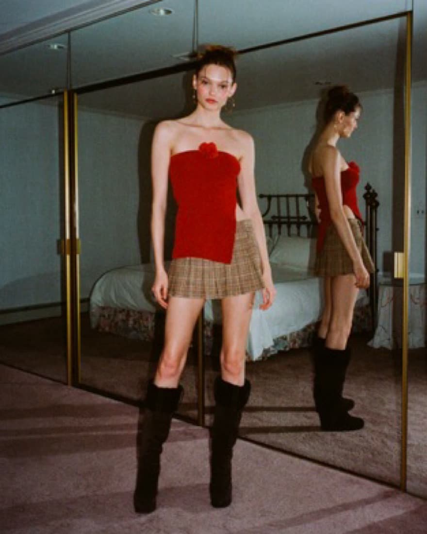 With Jean Red Top   - Image 2