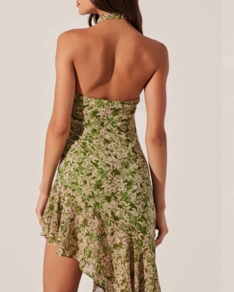 ASTR Green Floral Halter Dress  - Image 2