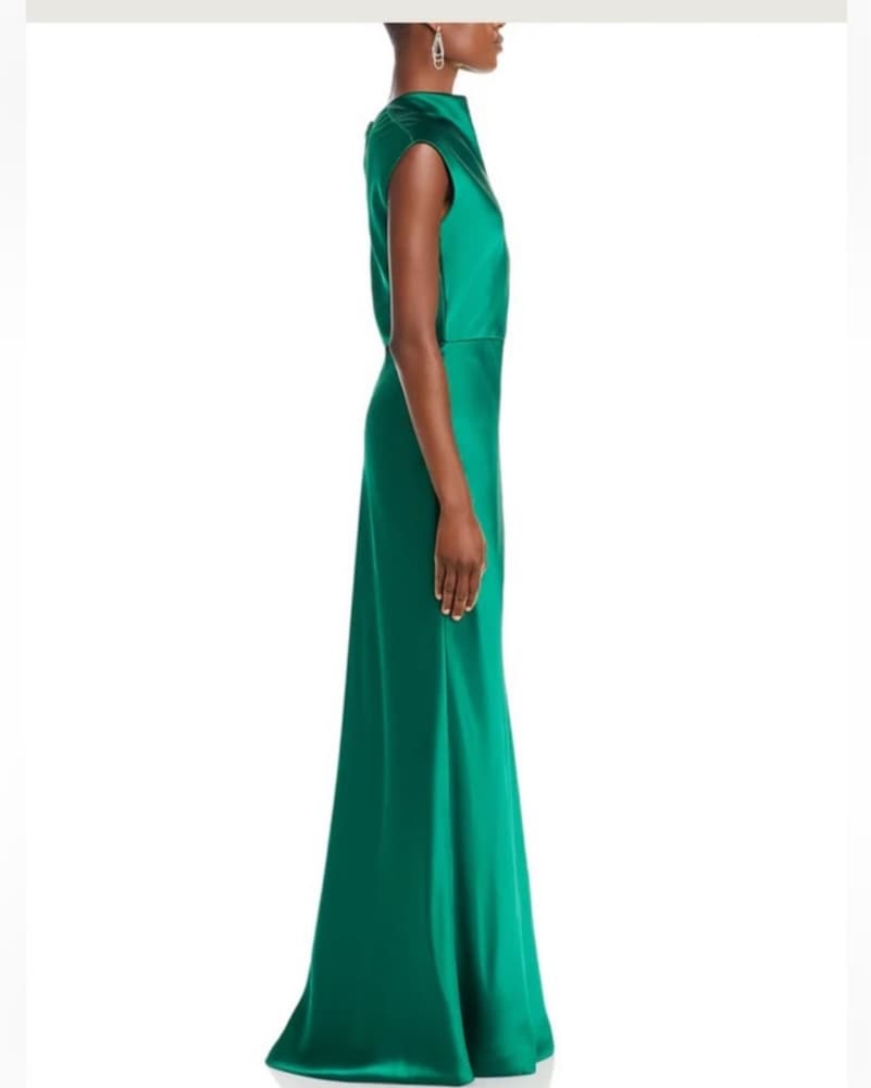 Amsale Emerald Gown  - Image 4