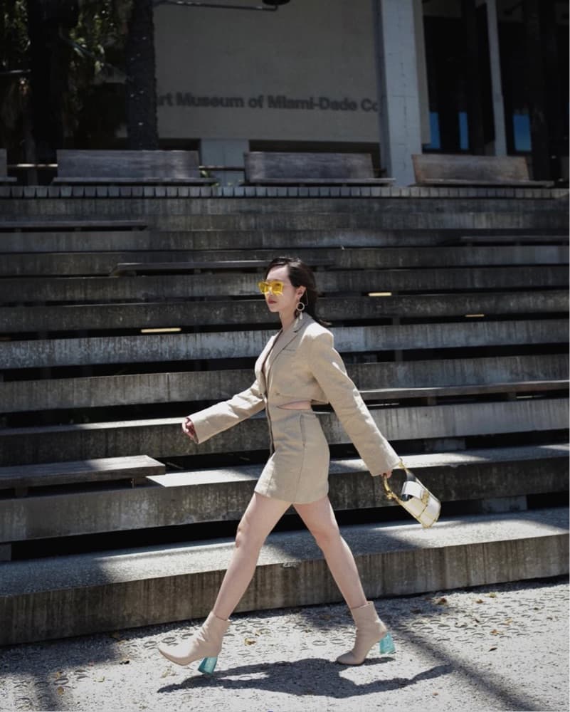 Jacquemus Cut-Out BeigeBlazer Mini Dress - Image 2