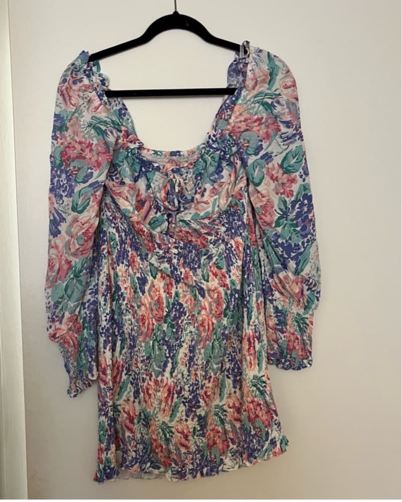 Cosima Mini Dress in Floral Print - Image 2