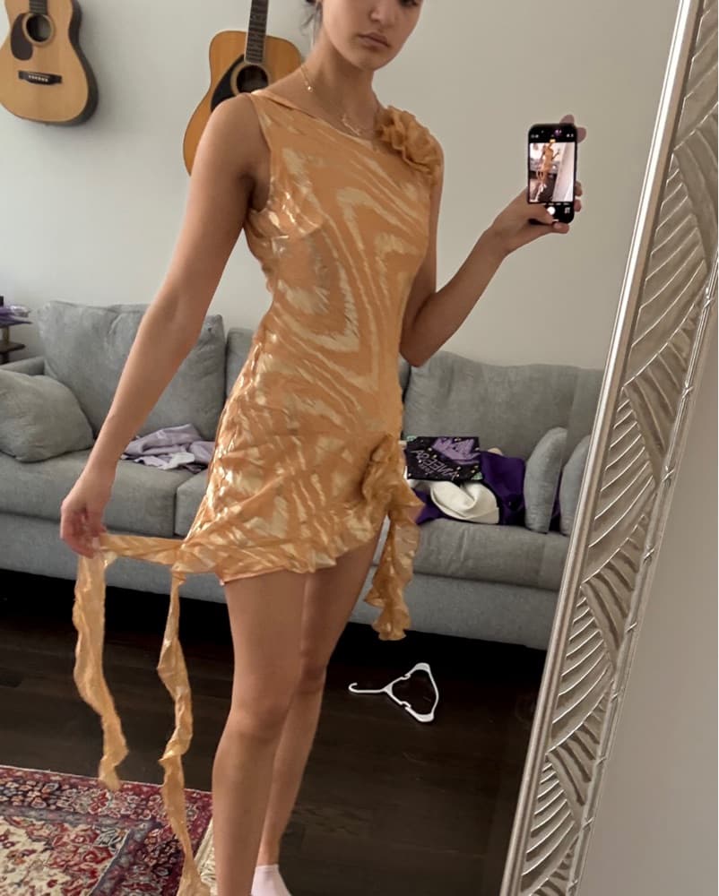 Glamorous Gold Sequin Dress - Image 2