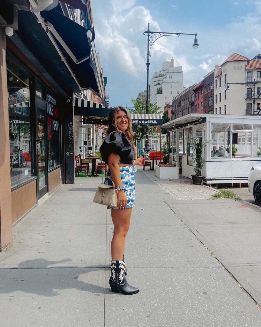 Millie Crop Top L’Academie - Image 2