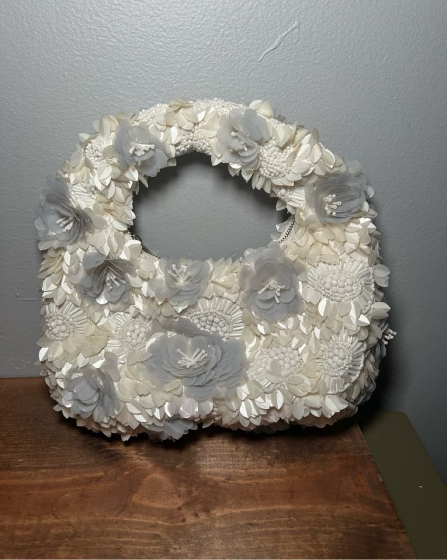 Stunning Beaded Flora Bag - Image 1