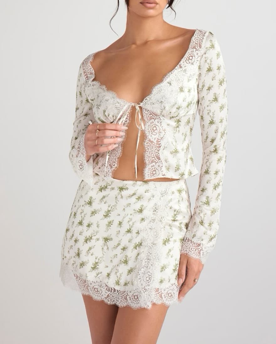 House of CV Floral Lace SET - Image 1