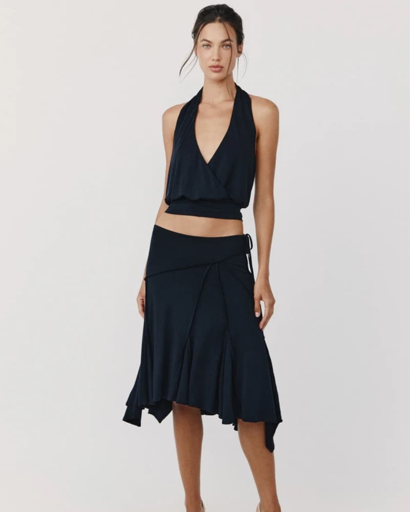 With Jean Sharni set - Image 1