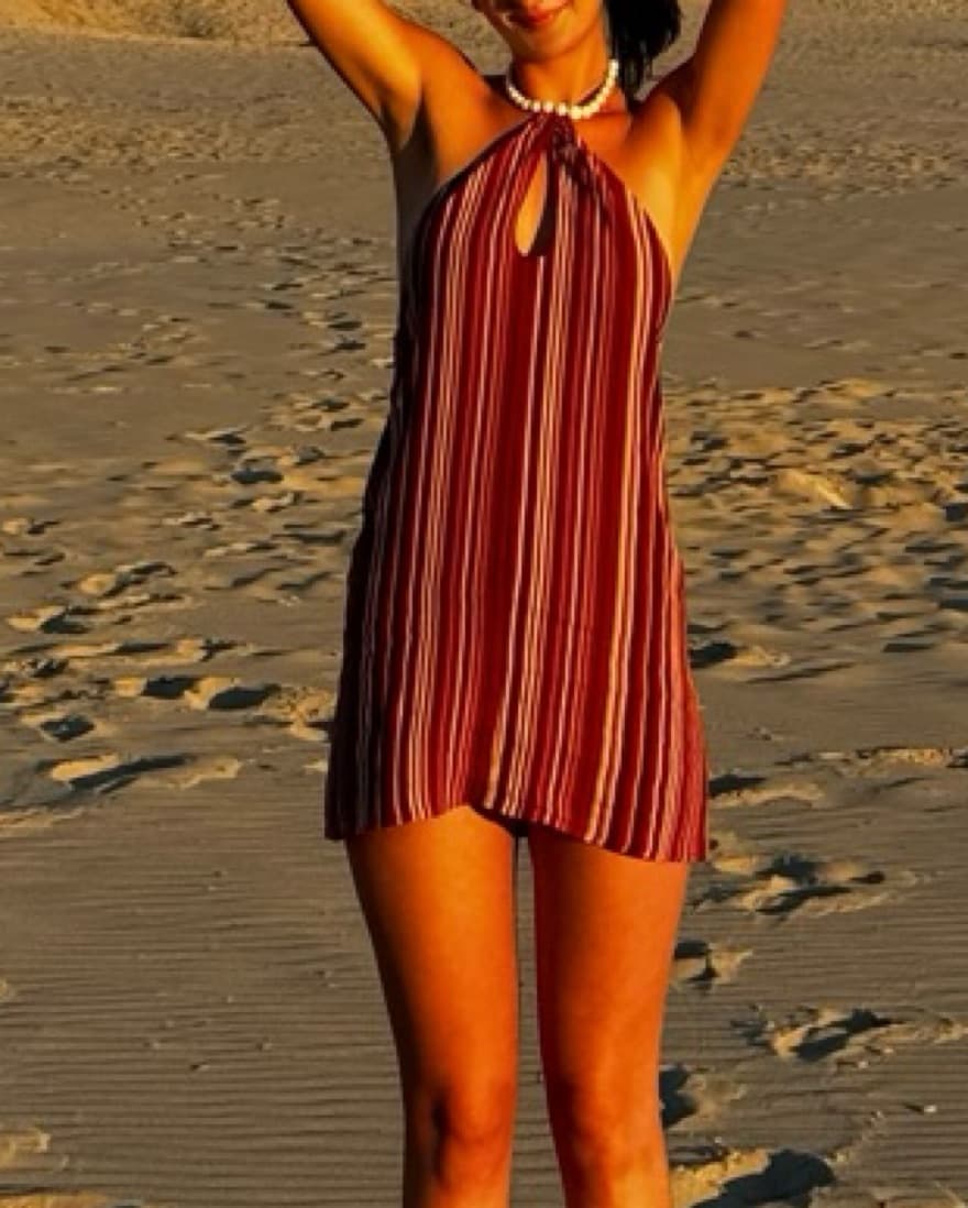 The Perfect Summer Dress - Image 3