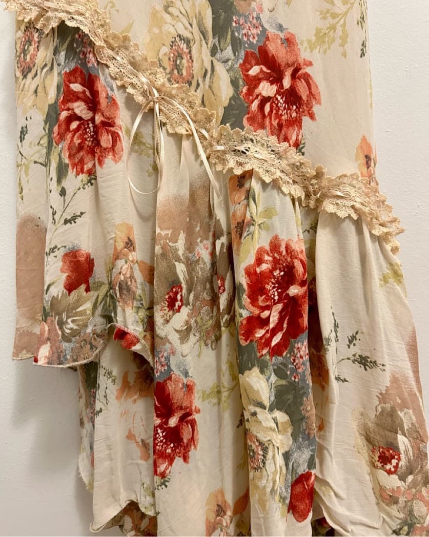 Vintage Floral Dress - Image 2