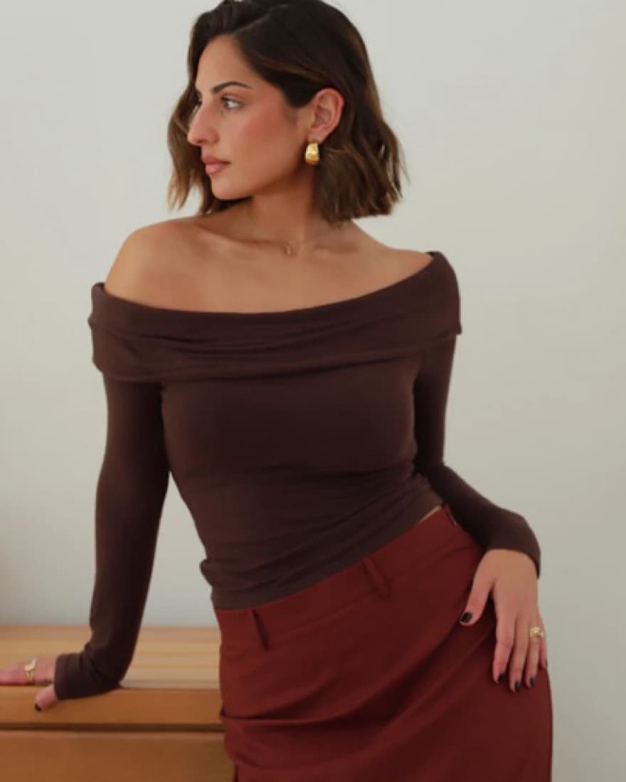 Brown Off Shoulder Long Sleeve Tunchy    - Image 3