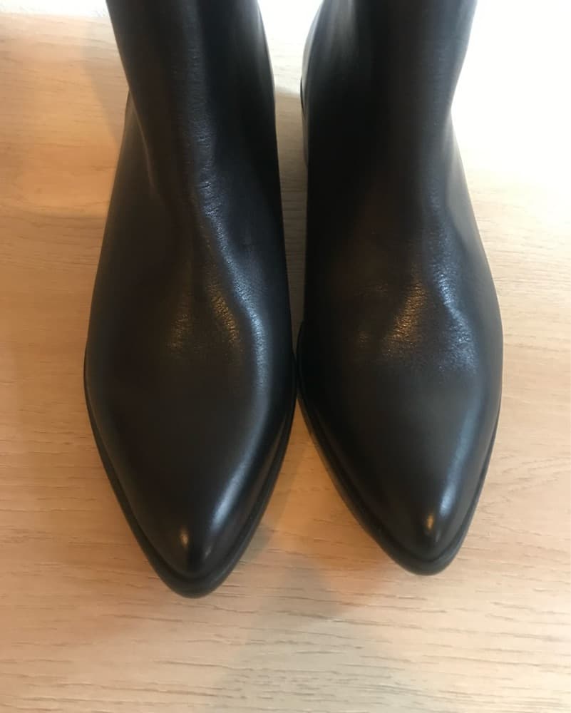 Anine Bing chelsea Boots Size 37 - Image 6