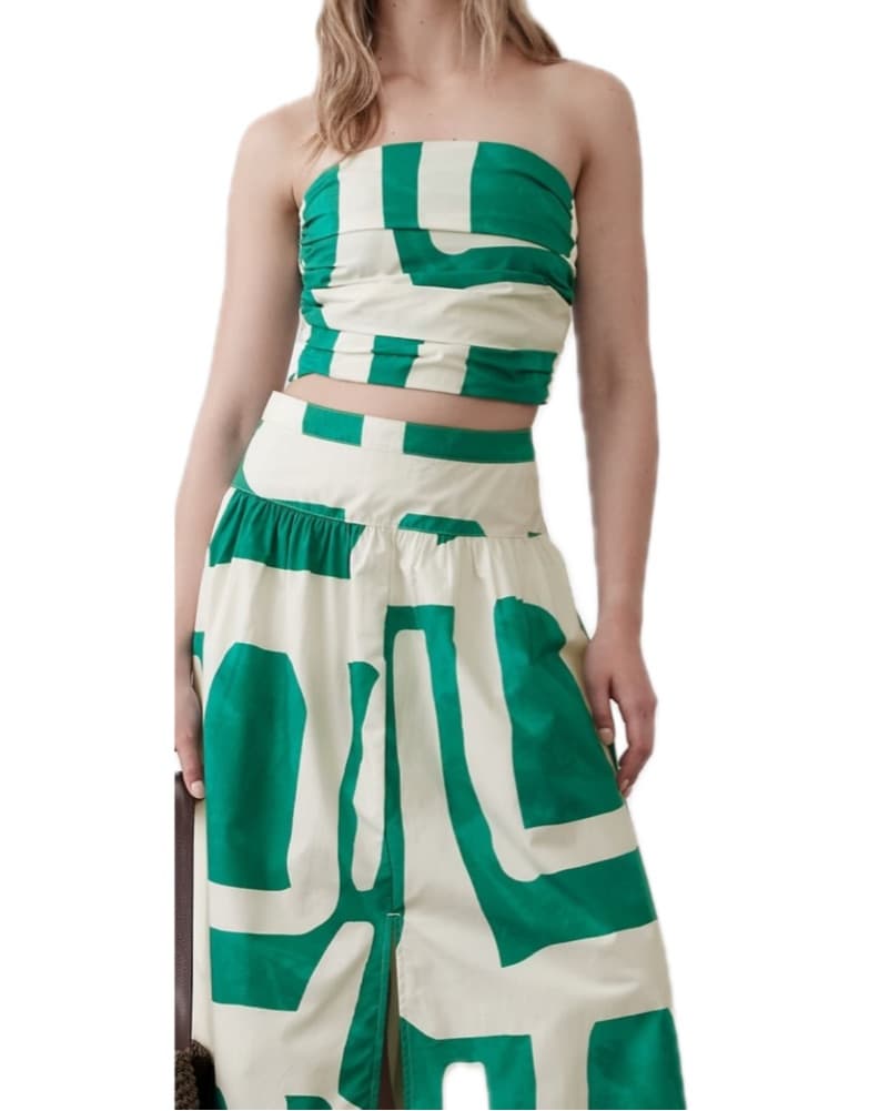 Green And White Patterned Set - Image 1