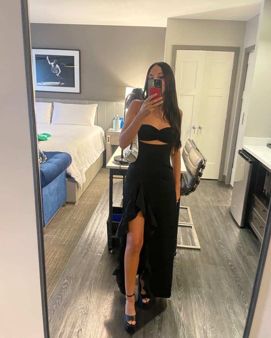 Elegant Ruffle Maxi Dress - Image 2