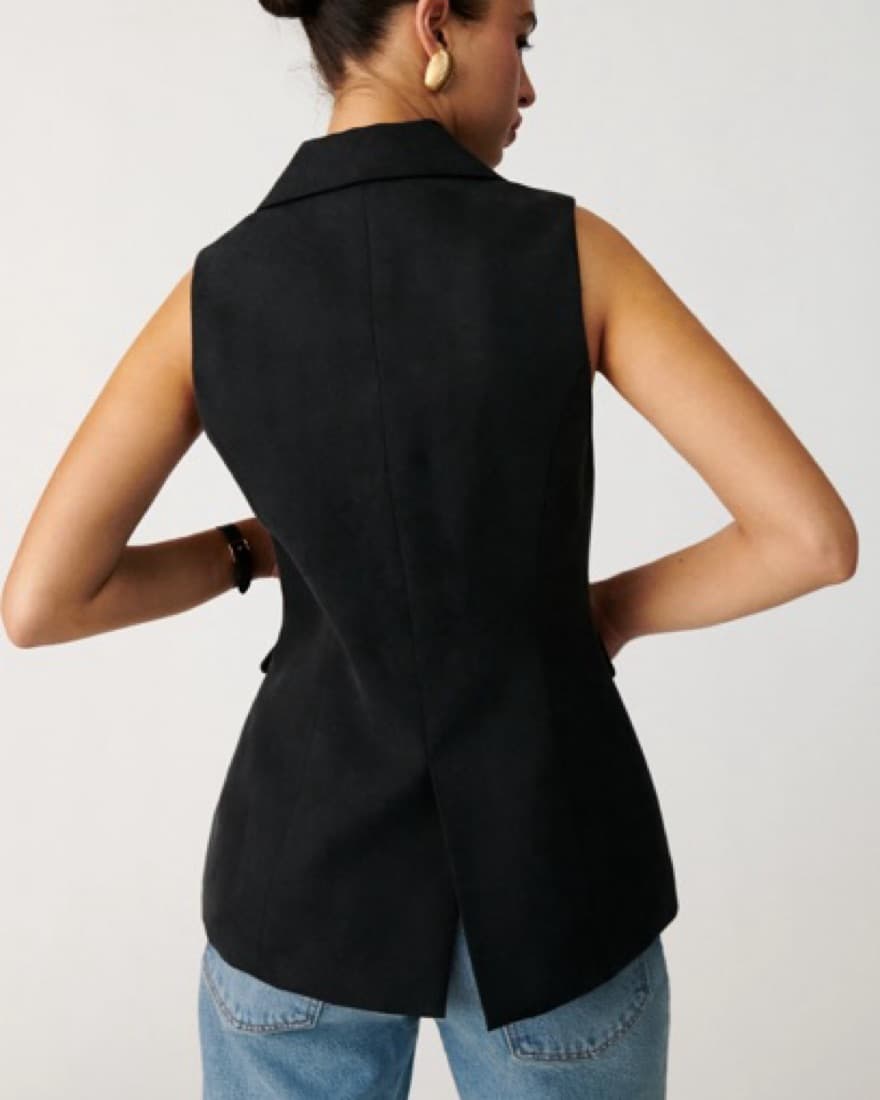 Reformation Billie Vest  - Image 3