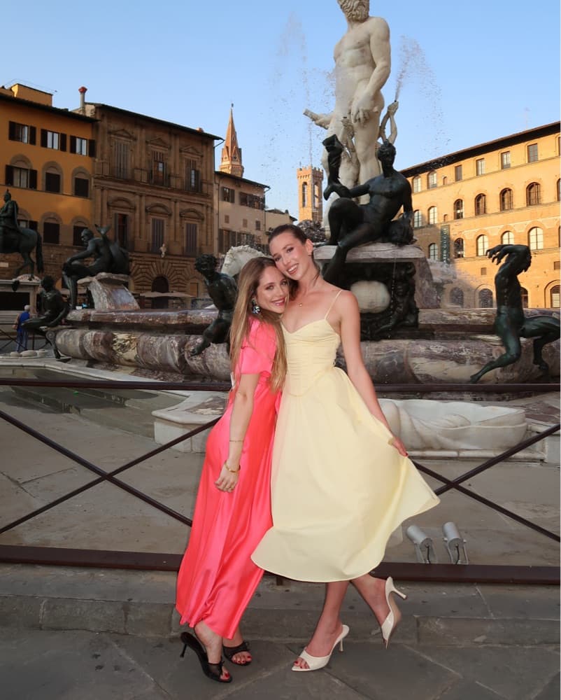 Elegant Sundress for Summer Occasions - Image 4