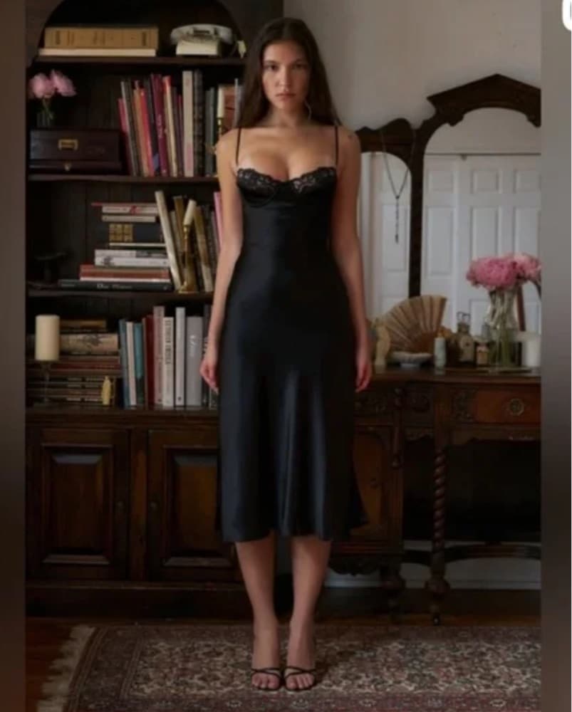 Mirror Palais Black Dress Lady Length - Image 2