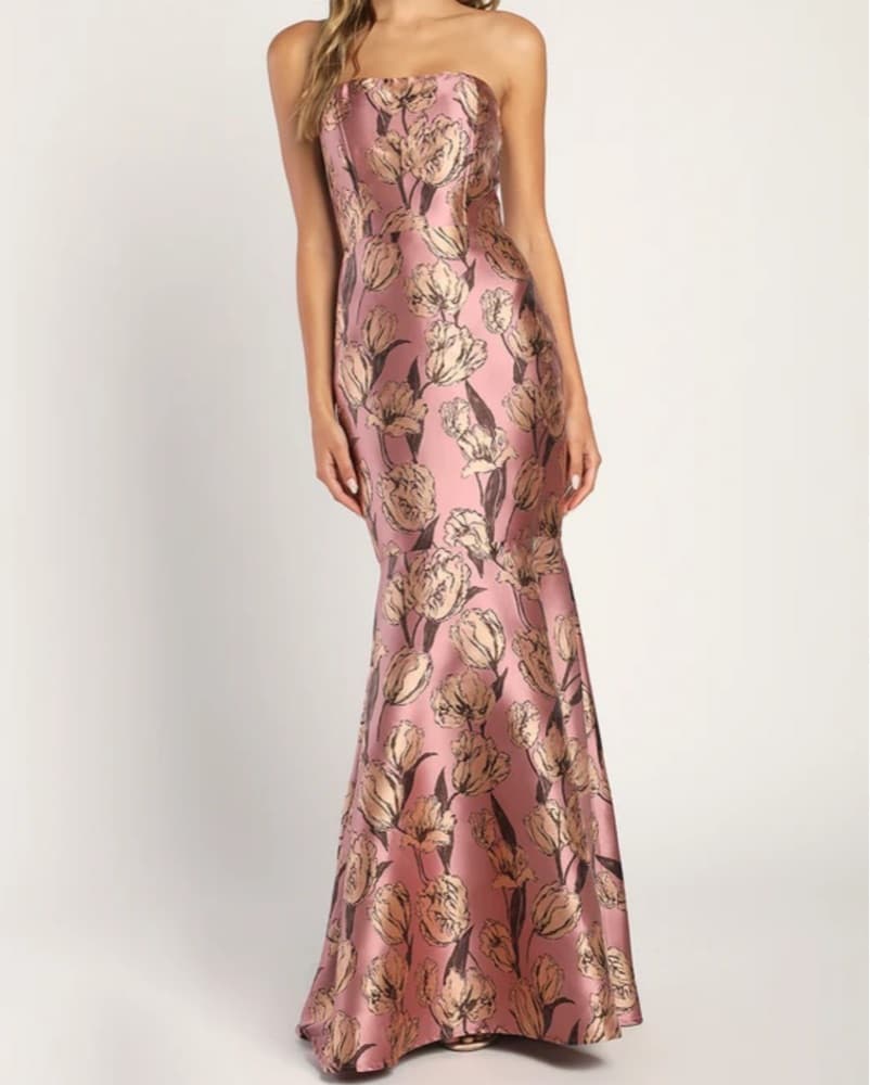 Mauve Floral Jacquard Dress - Image 3