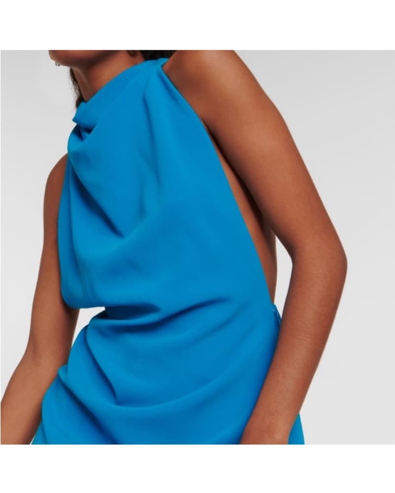 Stunning Turquoise Blue Backless Gown - Image 5