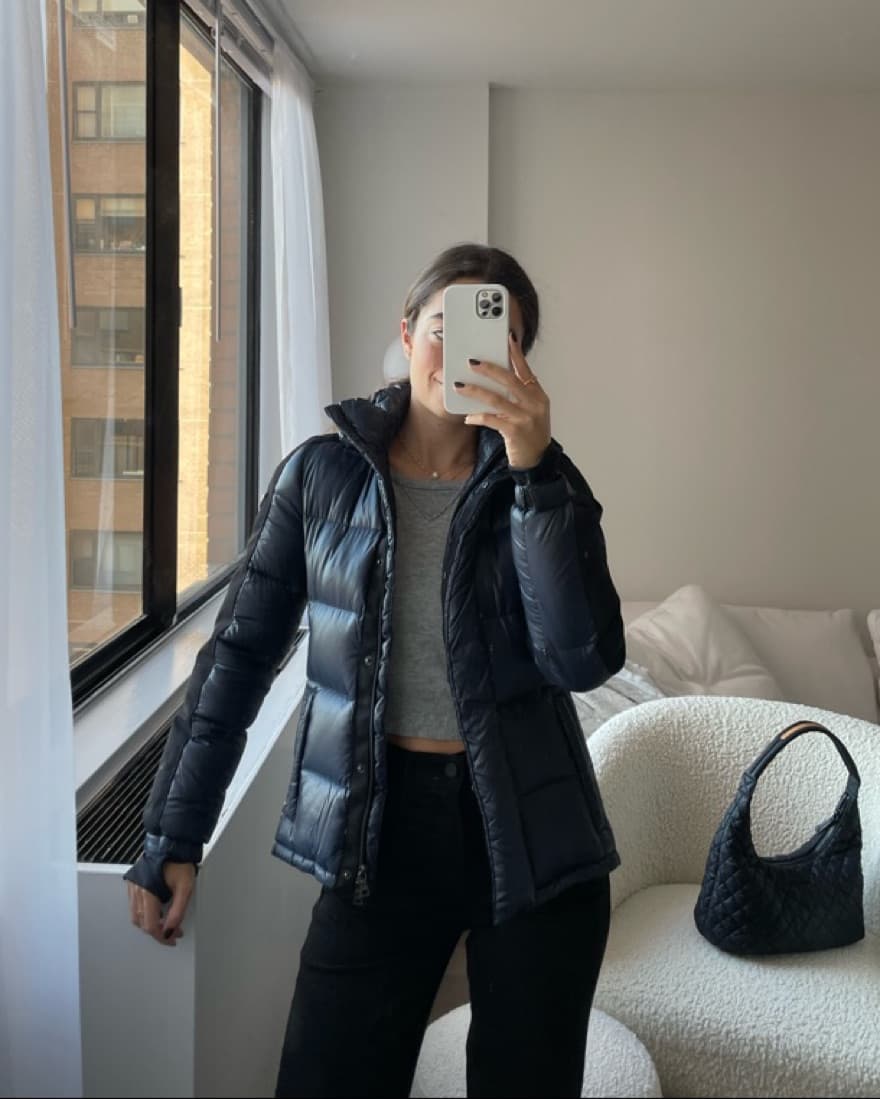 $950 Prada Blue Puffer Jacket - Image 4
