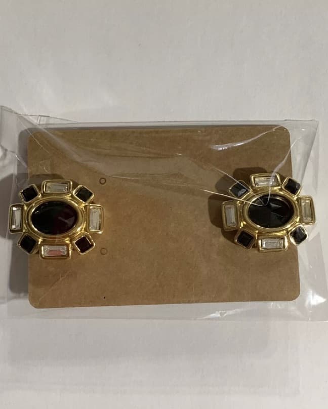 GIVENCHY clip earrings - Image 5