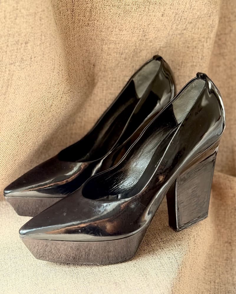 Jill Sanders Black Leather Platforms - Image 3