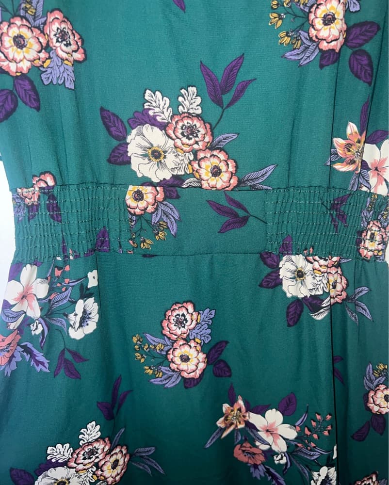 Vibrant Floral Midi Dress - Image 4