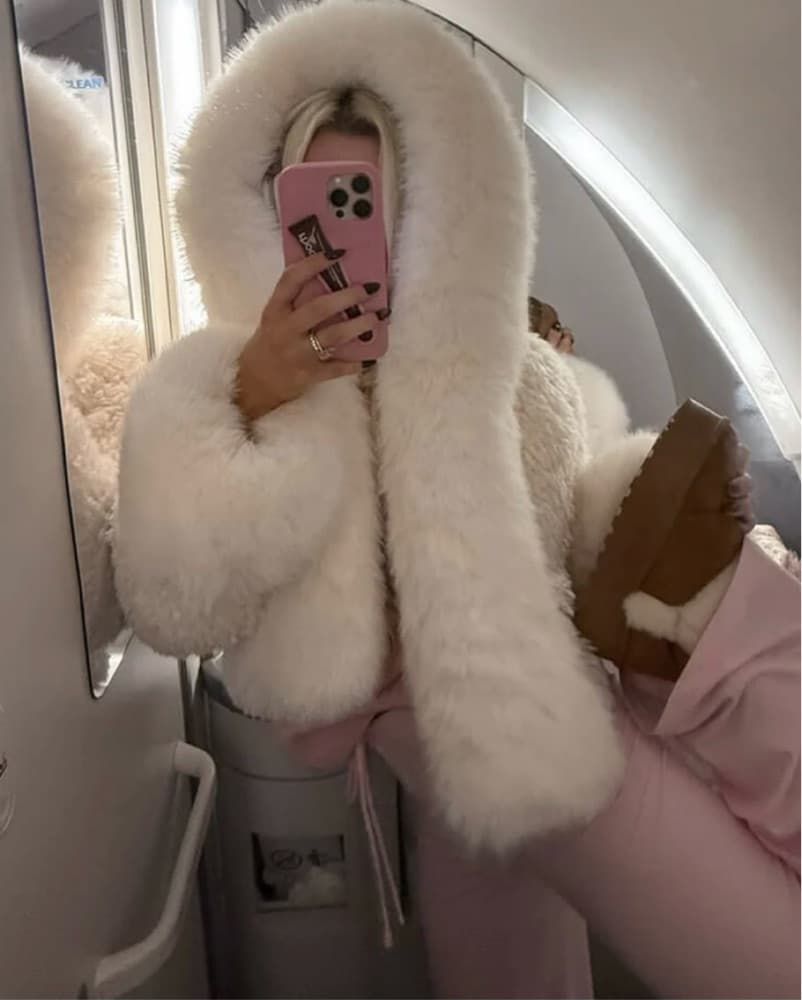 Miss Circle White Fur Jacket - Image 4