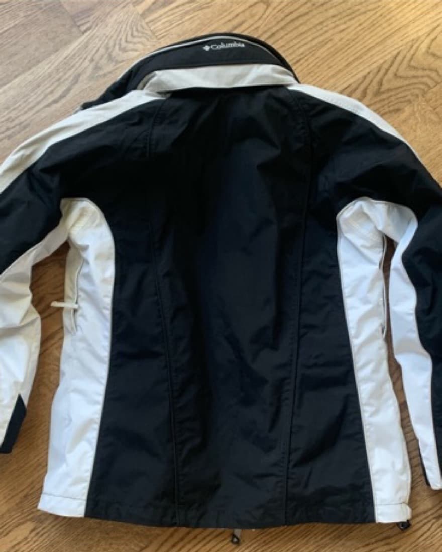 Columbia Ski Jacket (black & white) - Image 5