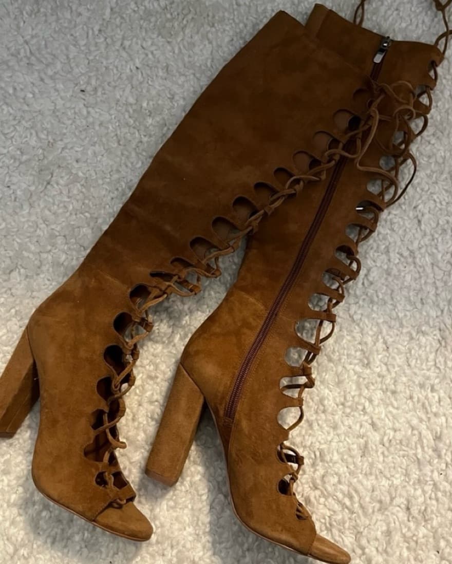 Kendall And Kylie Tall Tie Up boots  - Image 3