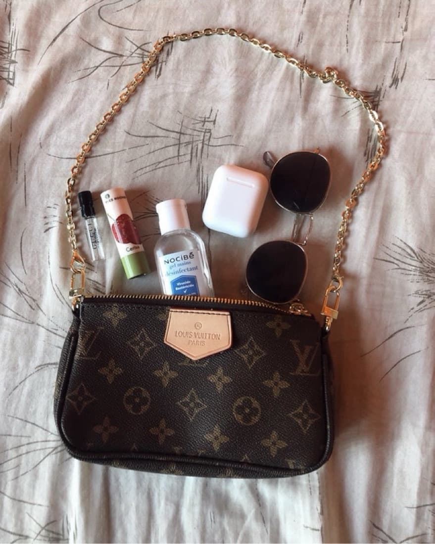 louis vuitton Purse / pochette Handbag  - Image 2