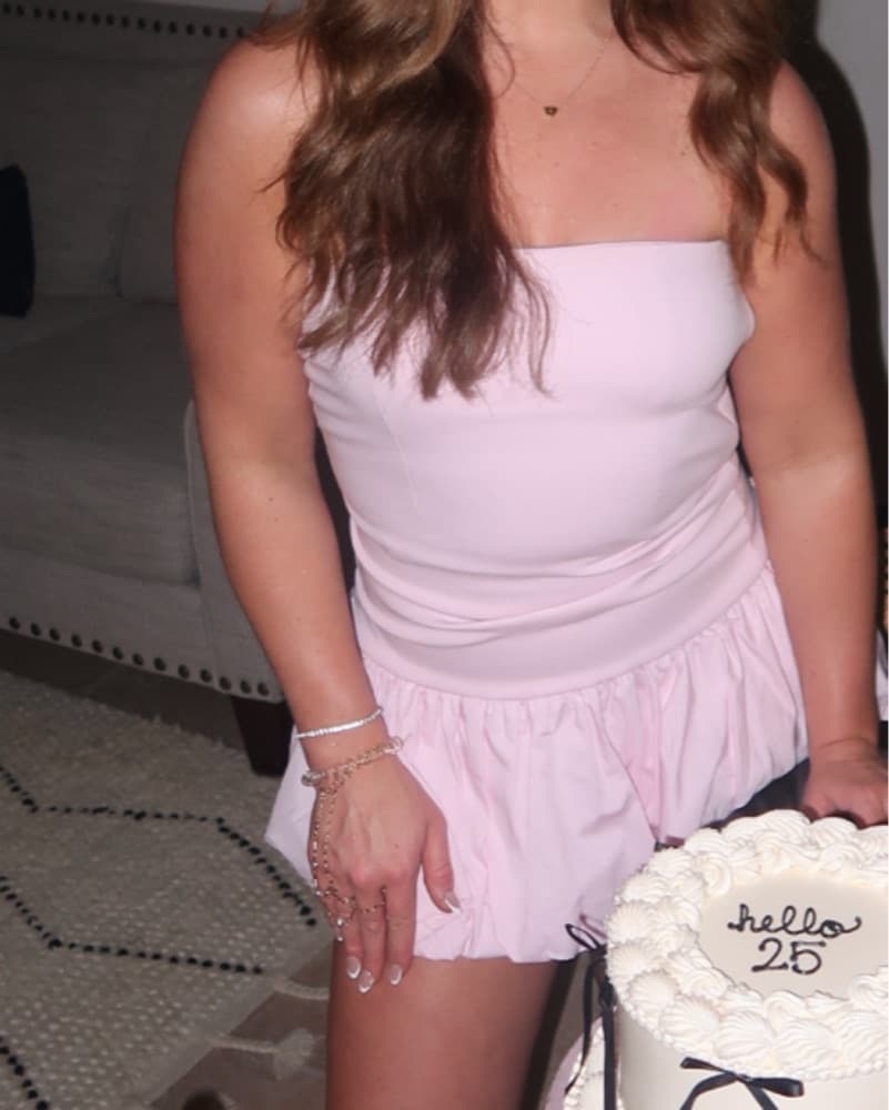 Flirty Pink Balloon Dress - Image 4