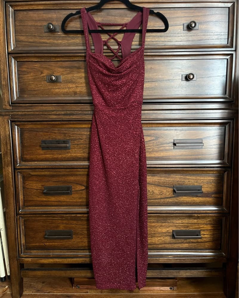 Sparkly Red Dress - Image 4