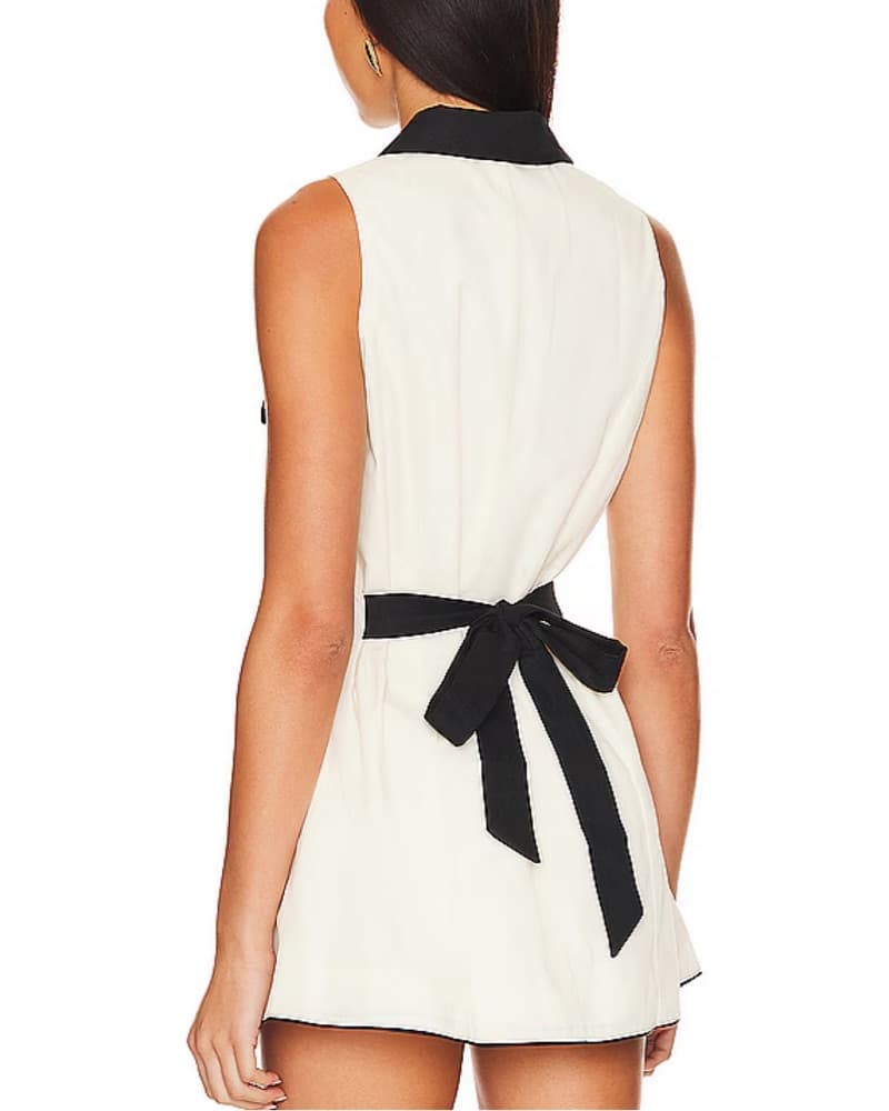 Chic Sleeveless Buttoned Dress - Image 2