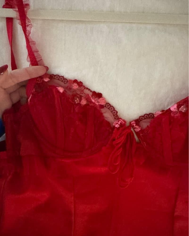 Red Silk Dress With Lace - Image 6