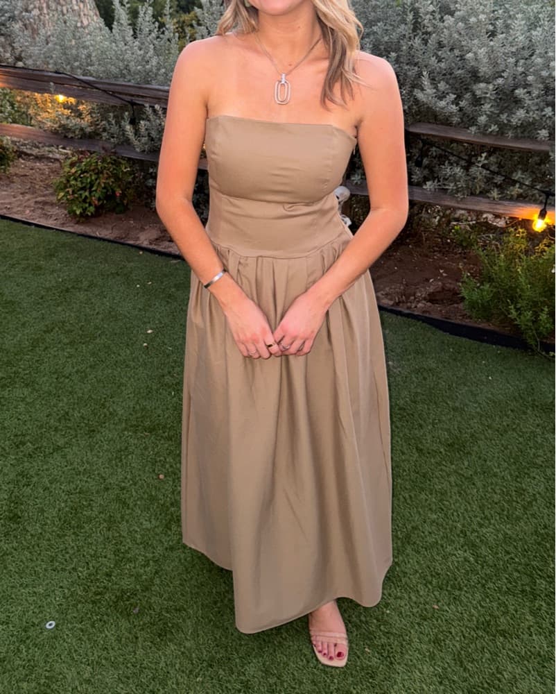 Elegant Strapless Midi Dress - Image 2